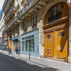Bergère Parigi